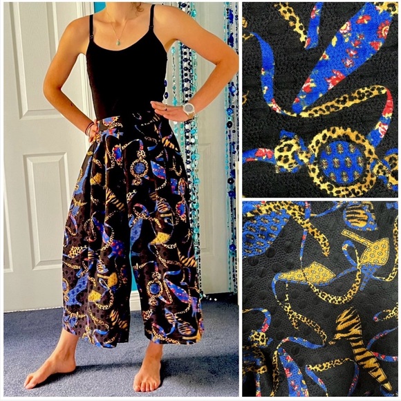 Dresses & Skirts - Custom-made skirt-pants w/wild cat prints, shoes, flowers w/black dots on black